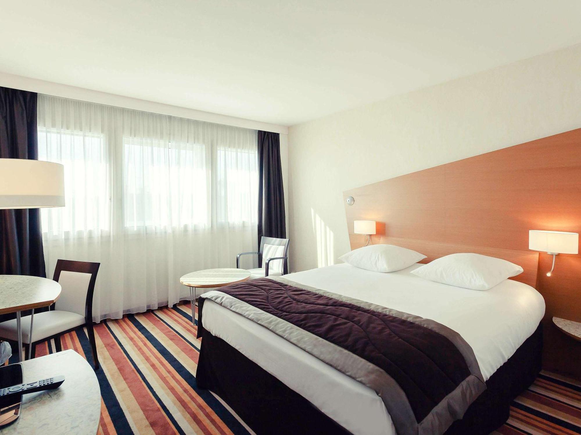Mercure Orleans Centre Bords De Loire Exterior foto